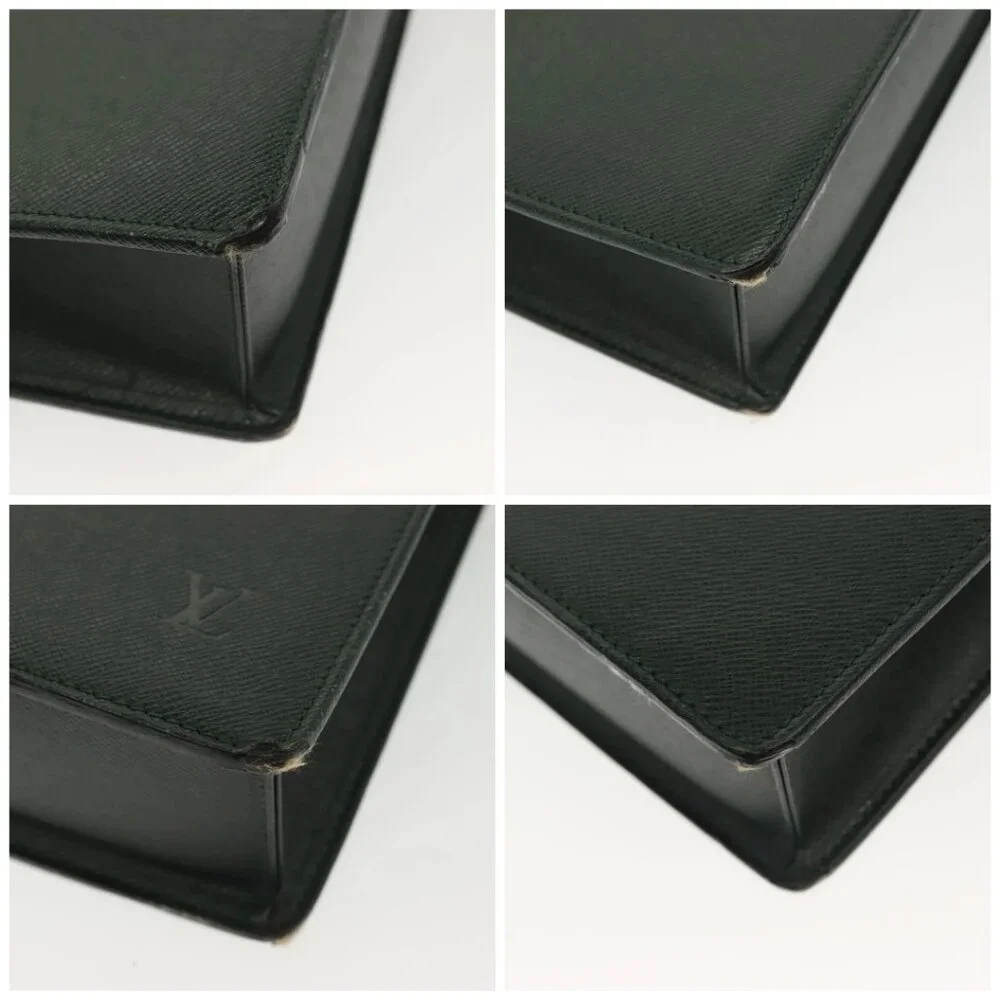 LOUIS VUITTON Taiga Porte Documents Rozan Business Bag Epicea M30054 Auth 142217